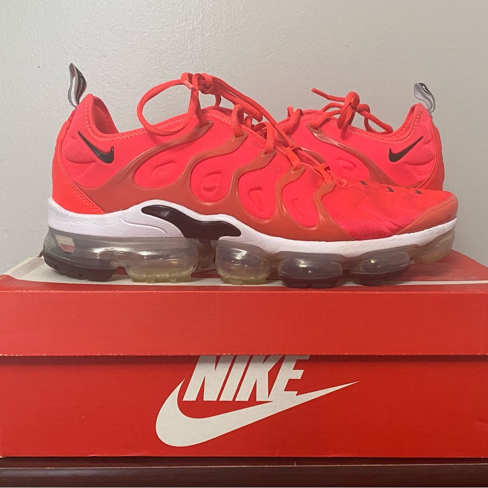 2018 Nike Air Vapormax plus Bright Crimson/ Black-White- Over Branded